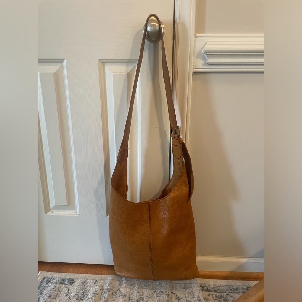 Duluth Trading Lifetime Leather Large Brown Crossbody Bag